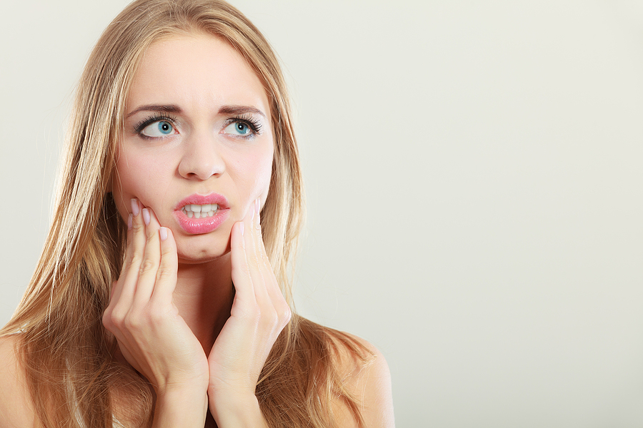 Say Goodbye to Wisdom Teeth Pain: A Comprehensive Guide to Extraction Options and Recovery Tips